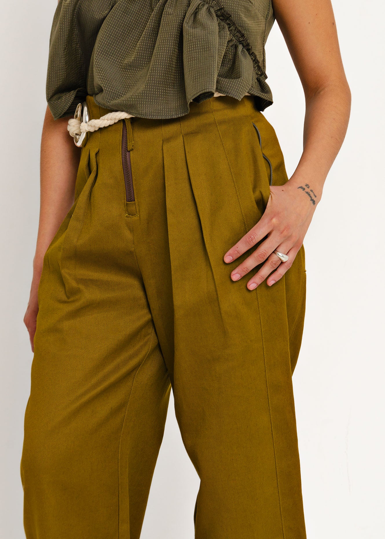 Josie High Waist Pants (Khaki)