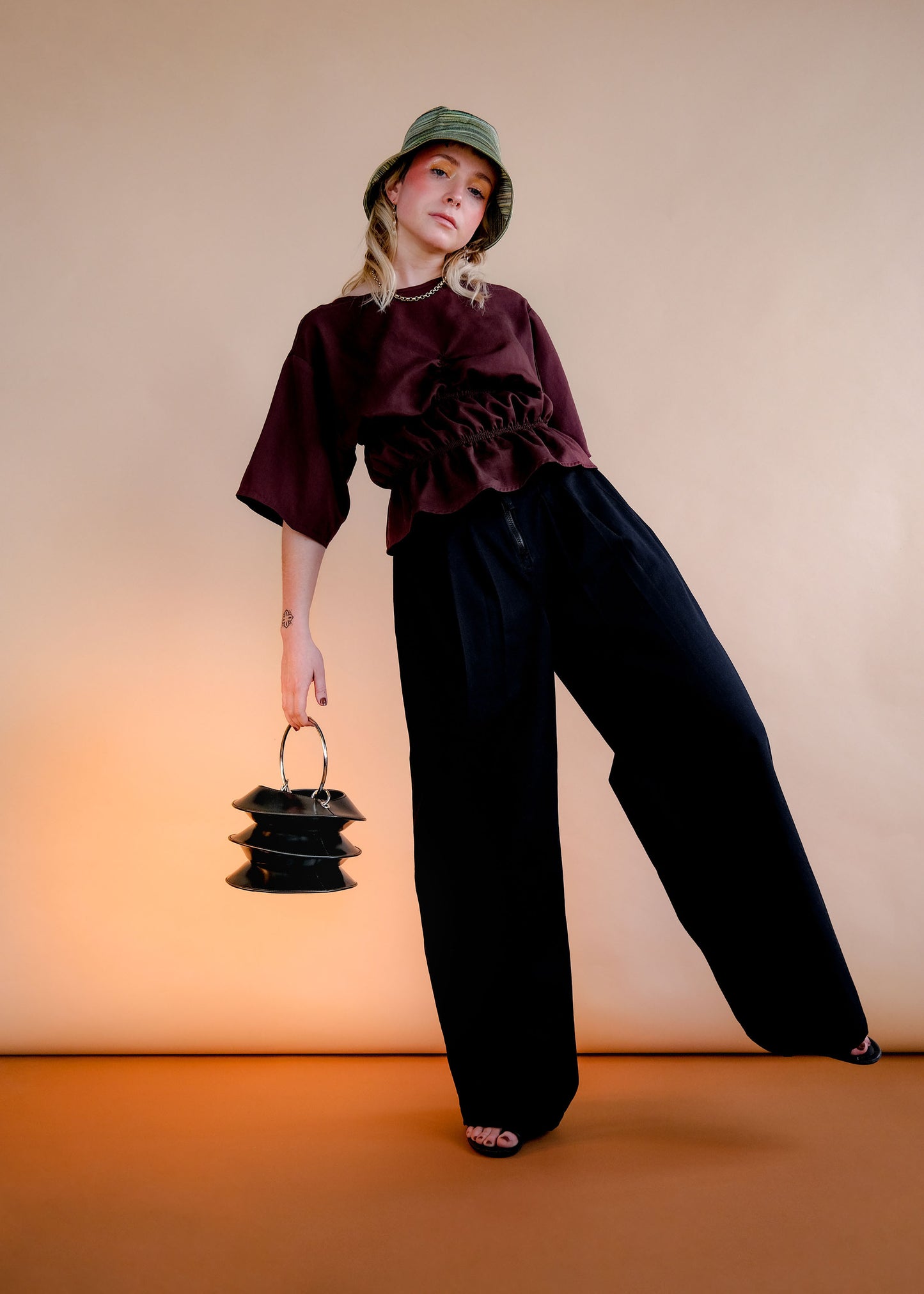 Frida Gathered Top (Dark brown tencel)