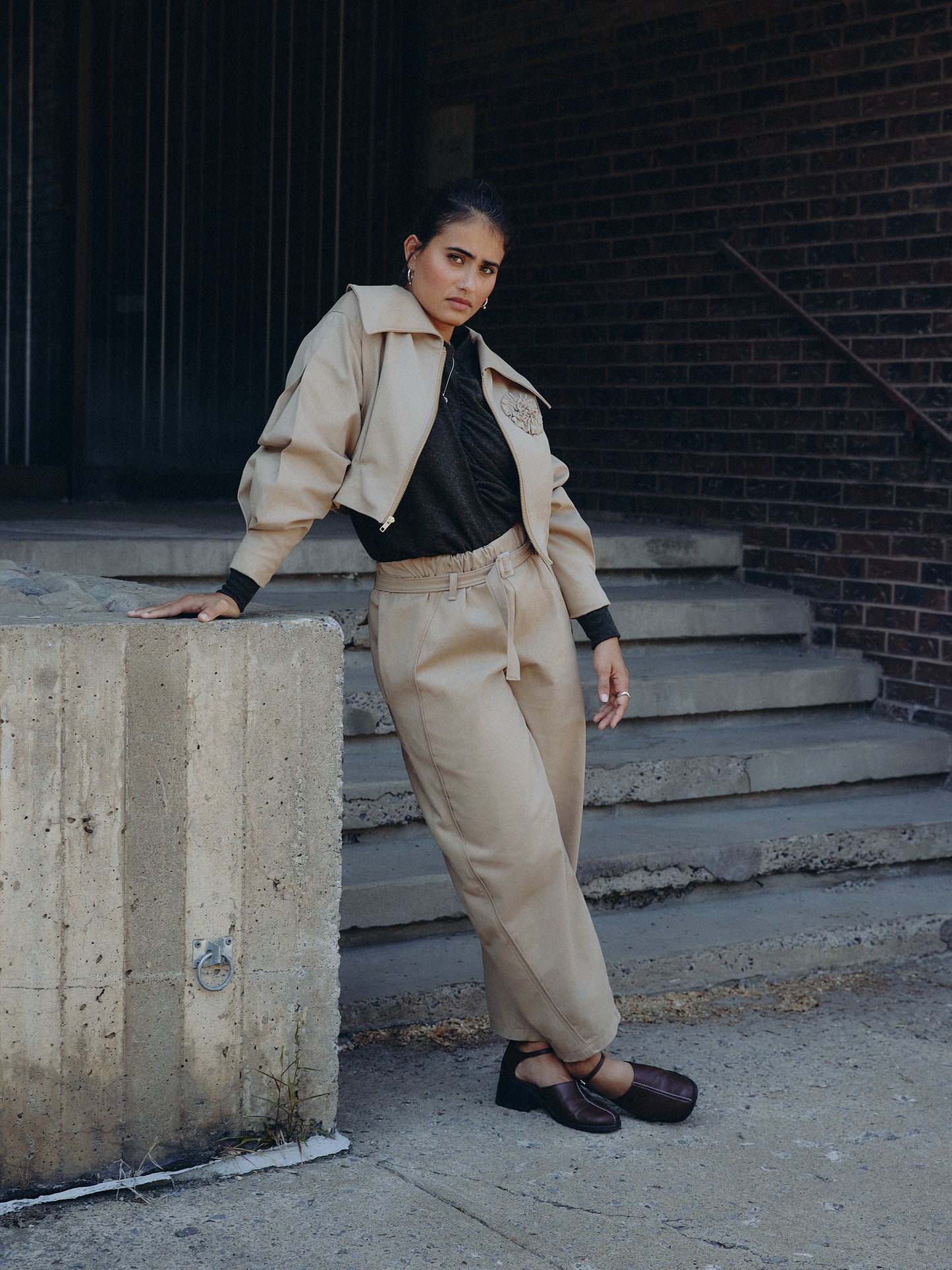 Emilie Cropped Jacket (Khaki Cotton)