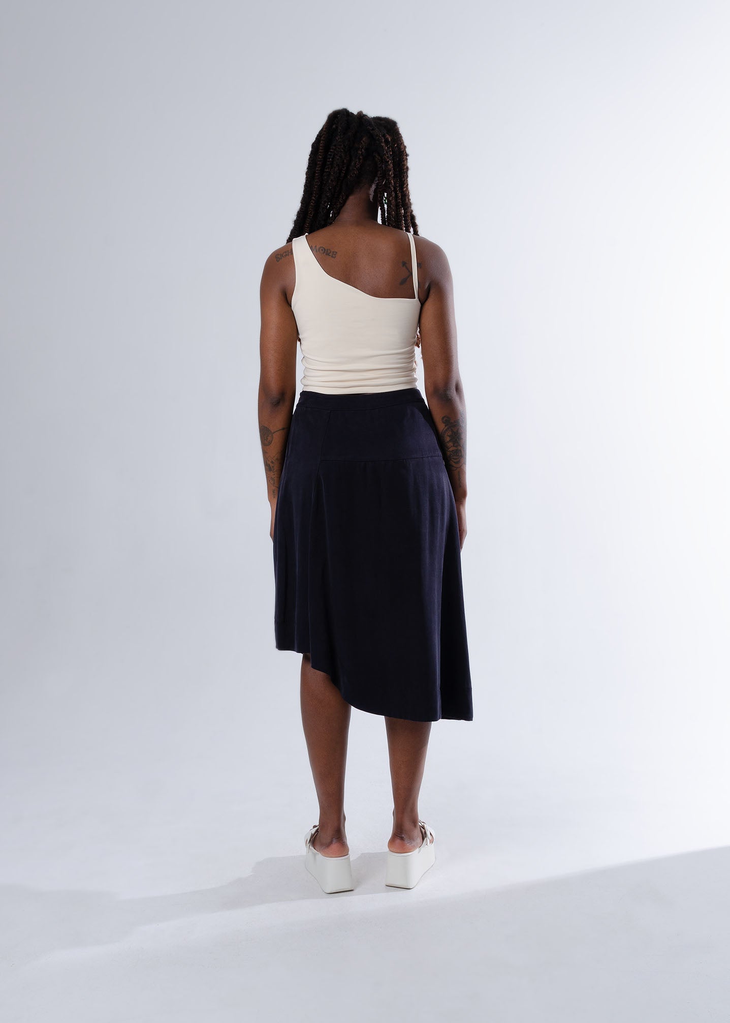 Deisy A-Line Midi Skirt (Black)